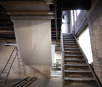 Claessens lerret på rull